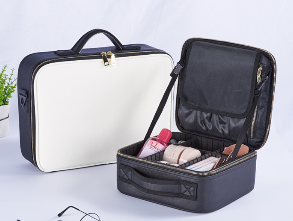 Large-capacity Multifunctional Portable Cosmetic Bag - Collections By Jay